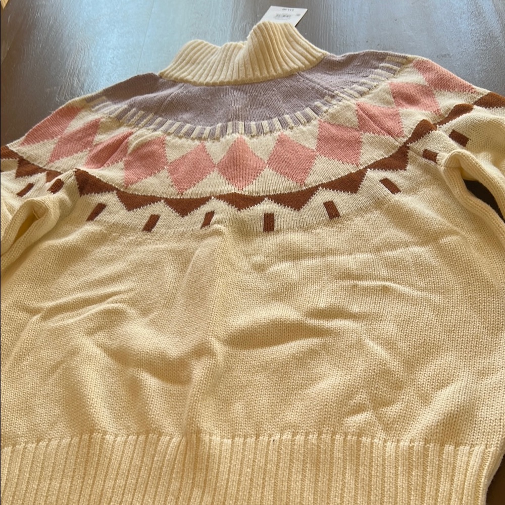 Long sleeve sweater